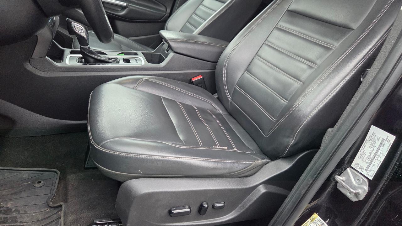 2019 Ford Escape SEL 4WD Leather/Navi/Cam/Push start - Photo #13