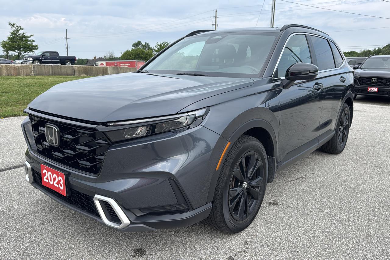 2023 Honda CR-V Touring Photo0