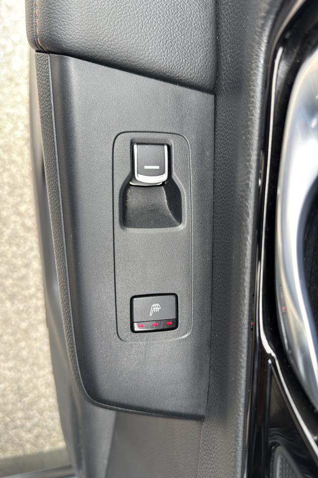 2023 Honda CR-V Touring Photo