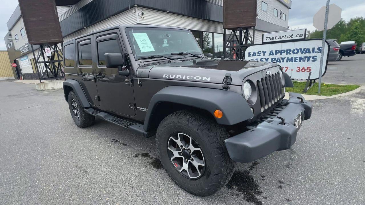 2017 Jeep Wrangler Unlimited Rubicon HEATED LEATHER SEATS, NAV, 12V OUTLET, REMOVEABLE HARD AND SOFT TOP!! Photo