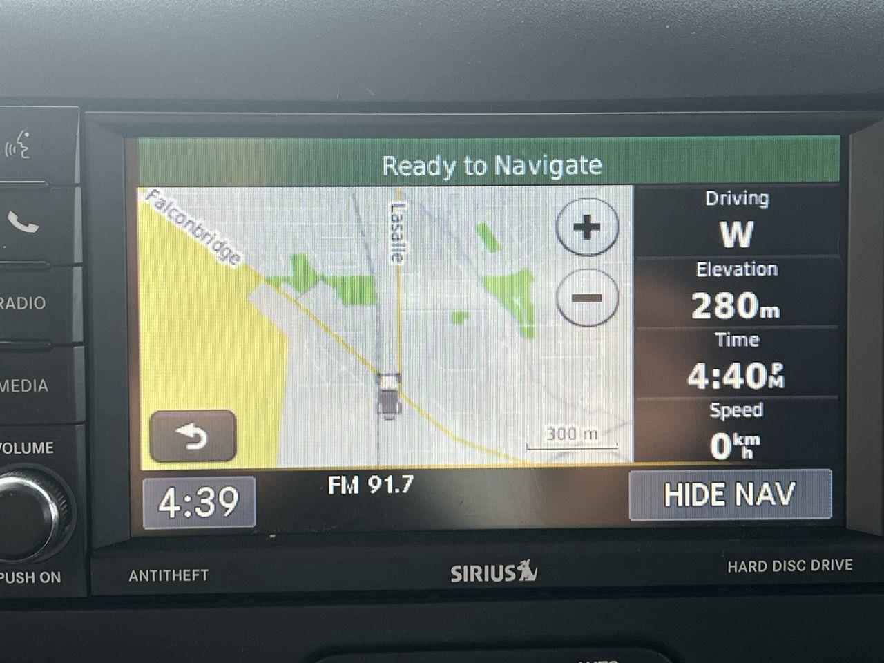 2017 Jeep Wrangler Unlimited Rubicon HEATED LEATHER SEATS, NAV, 12V OUTLET, REMOVEABLE HARD AND SOFT TOP!! Photo