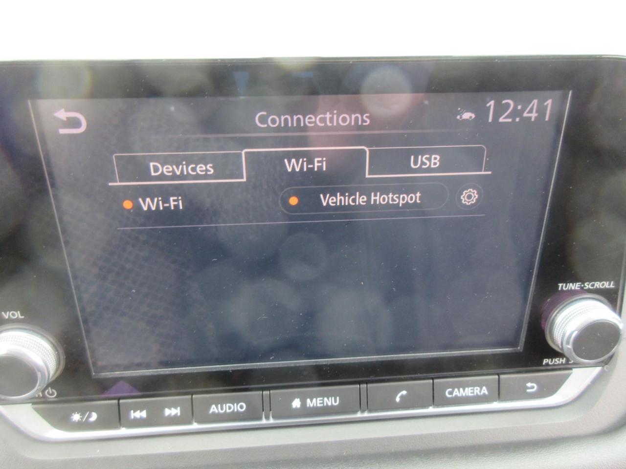 2021 Nissan Rogue SV Photo