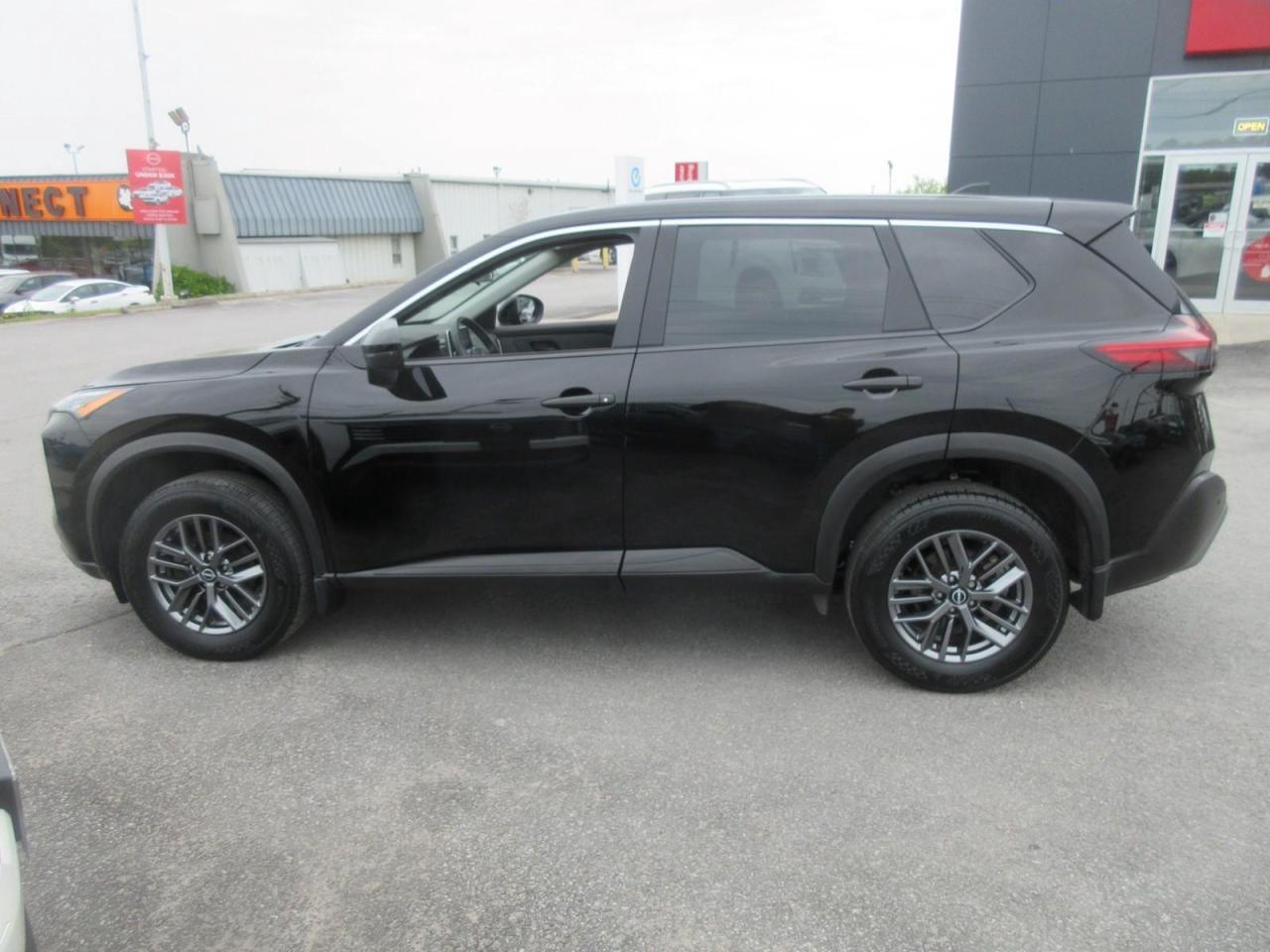 2023 Nissan Rogue S Photo