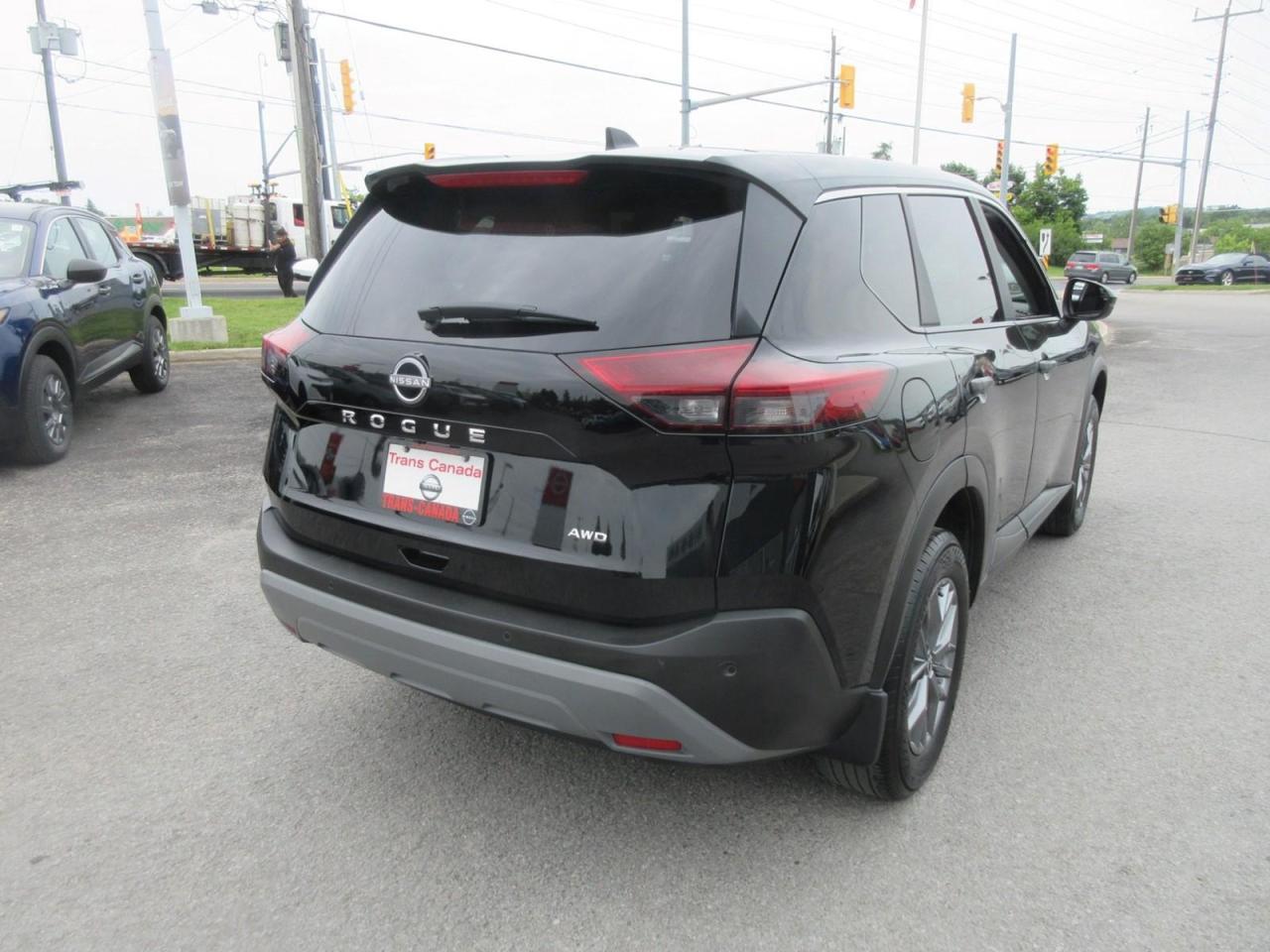 2023 Nissan Rogue S Photo