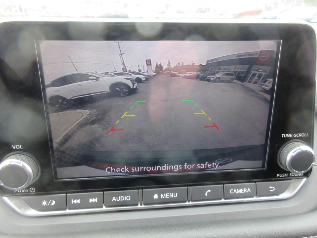 2023 Nissan Rogue S Photo