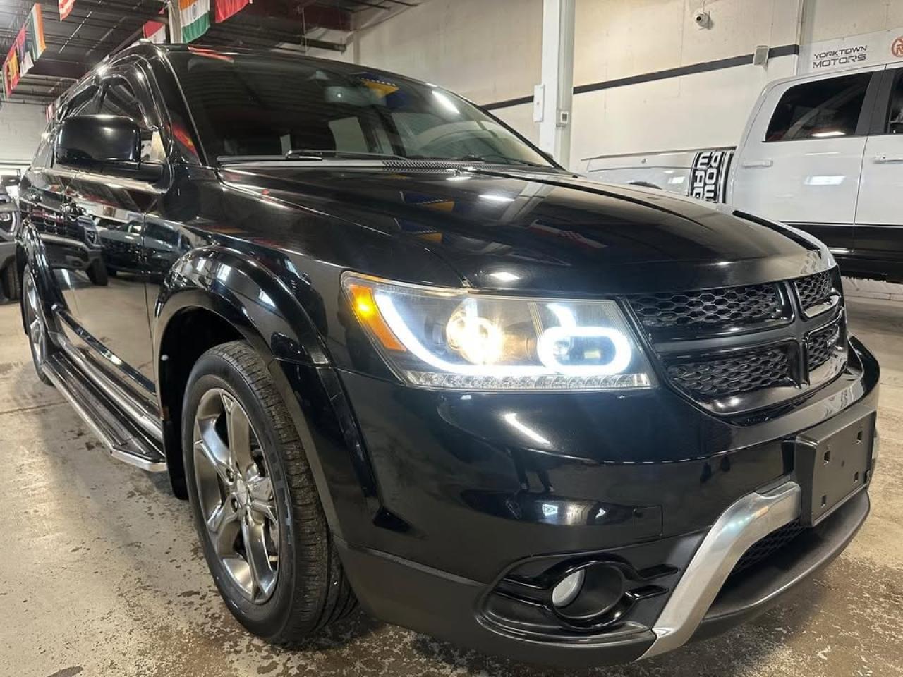 2016 Dodge Journey AWD | CROSSROAD | V6 | AUTOMATIC - Photo #2