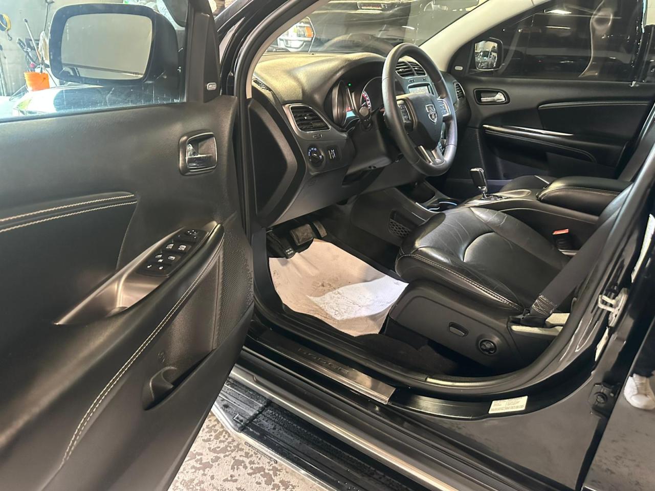 2016 Dodge Journey AWD | CROSSROAD | V6 | AUTOMATIC - Photo #26