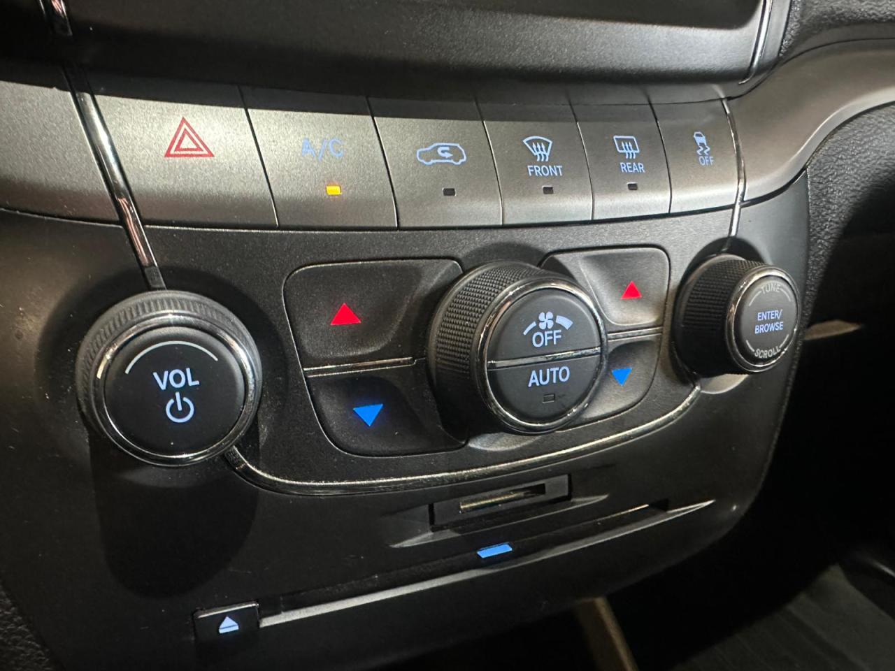 2016 Dodge Journey AWD | CROSSROAD | V6 | AUTOMATIC - Photo #18