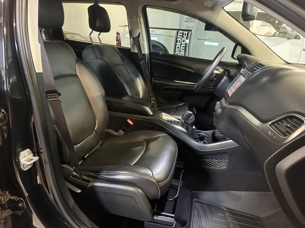 2016 Dodge Journey AWD | CROSSROAD | V6 | AUTOMATIC - Photo #40