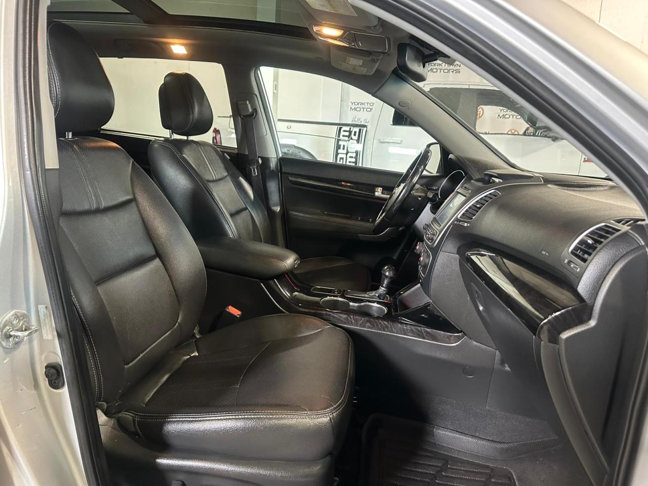 2014 Kia Sorento SX | AWD | V6 | AUTOMATIC | 7 PASSENGER - Photo #11