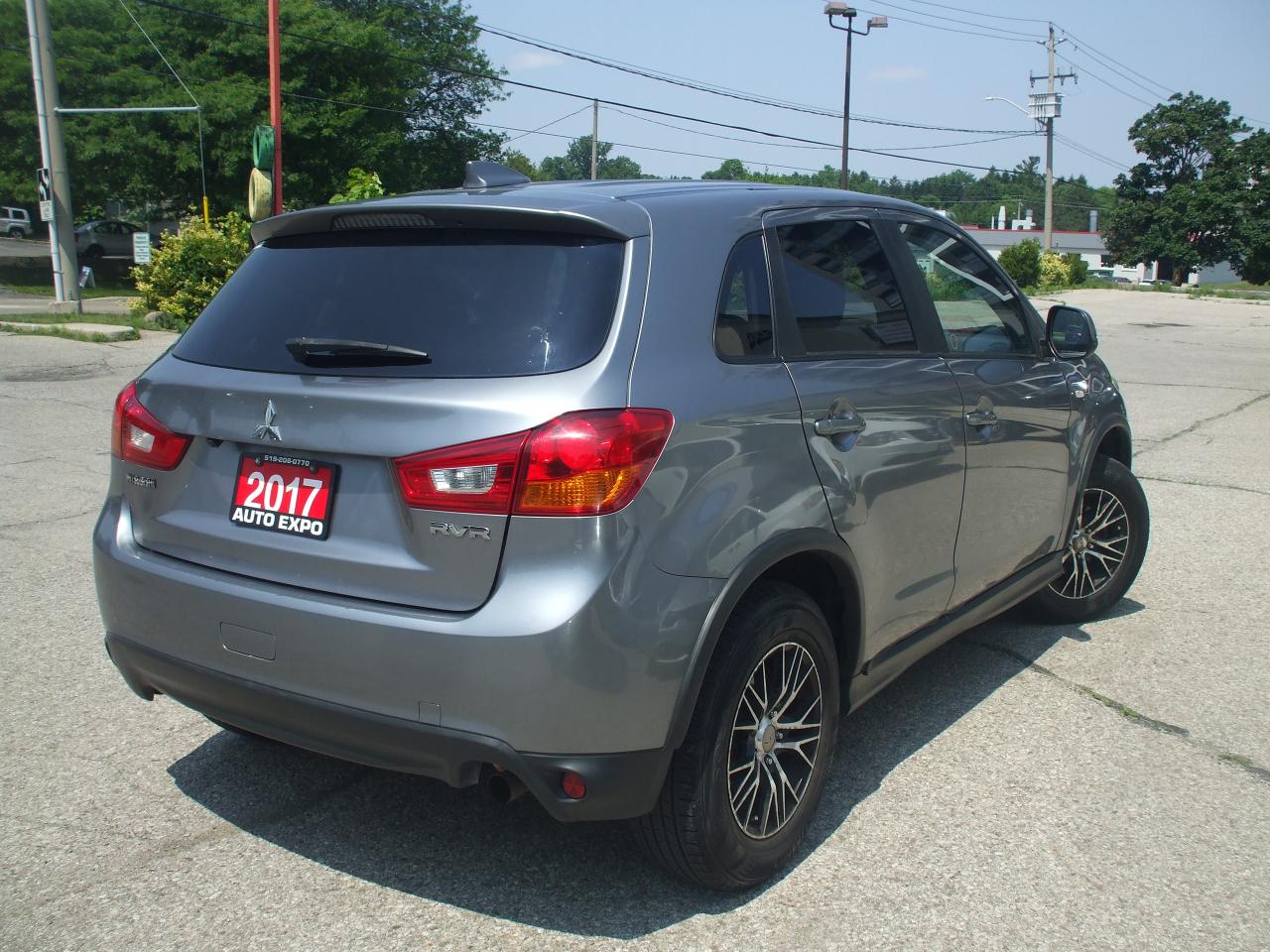 2017 Mitsubishi RVR ES,5 Speed,Key Less,Alloys,Certified,Heated Seats - Photo #5