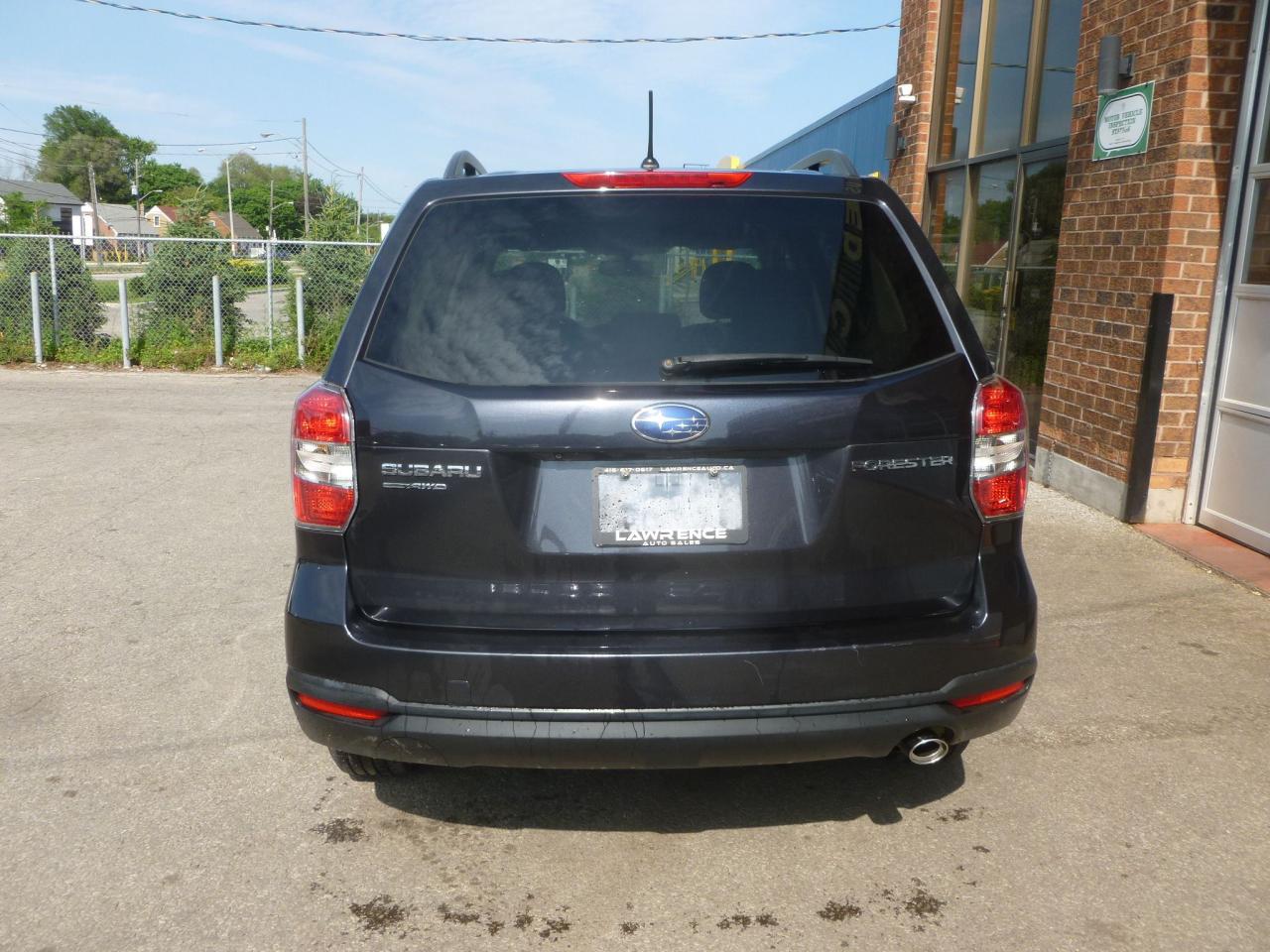 2015 Subaru Forester BASE - Photo #4