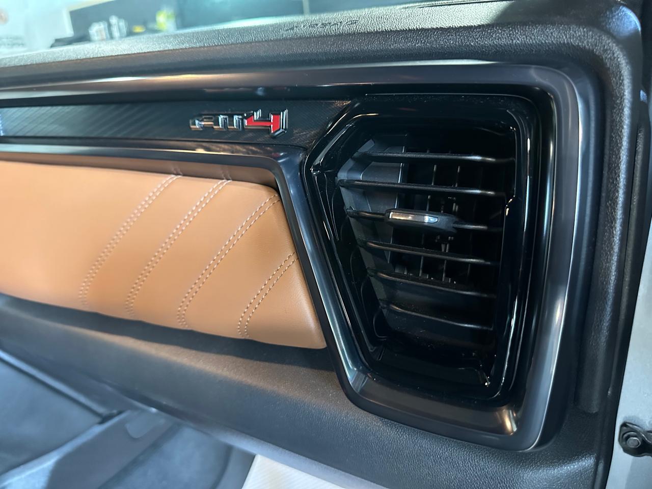 2024 GMC Canyon AT4 | 4CYL | AUTOMATIC - Photo #16
