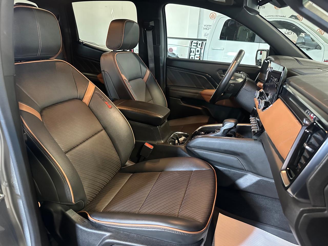 2024 GMC Canyon AT4 | 4CYL | AUTOMATIC - Photo #14