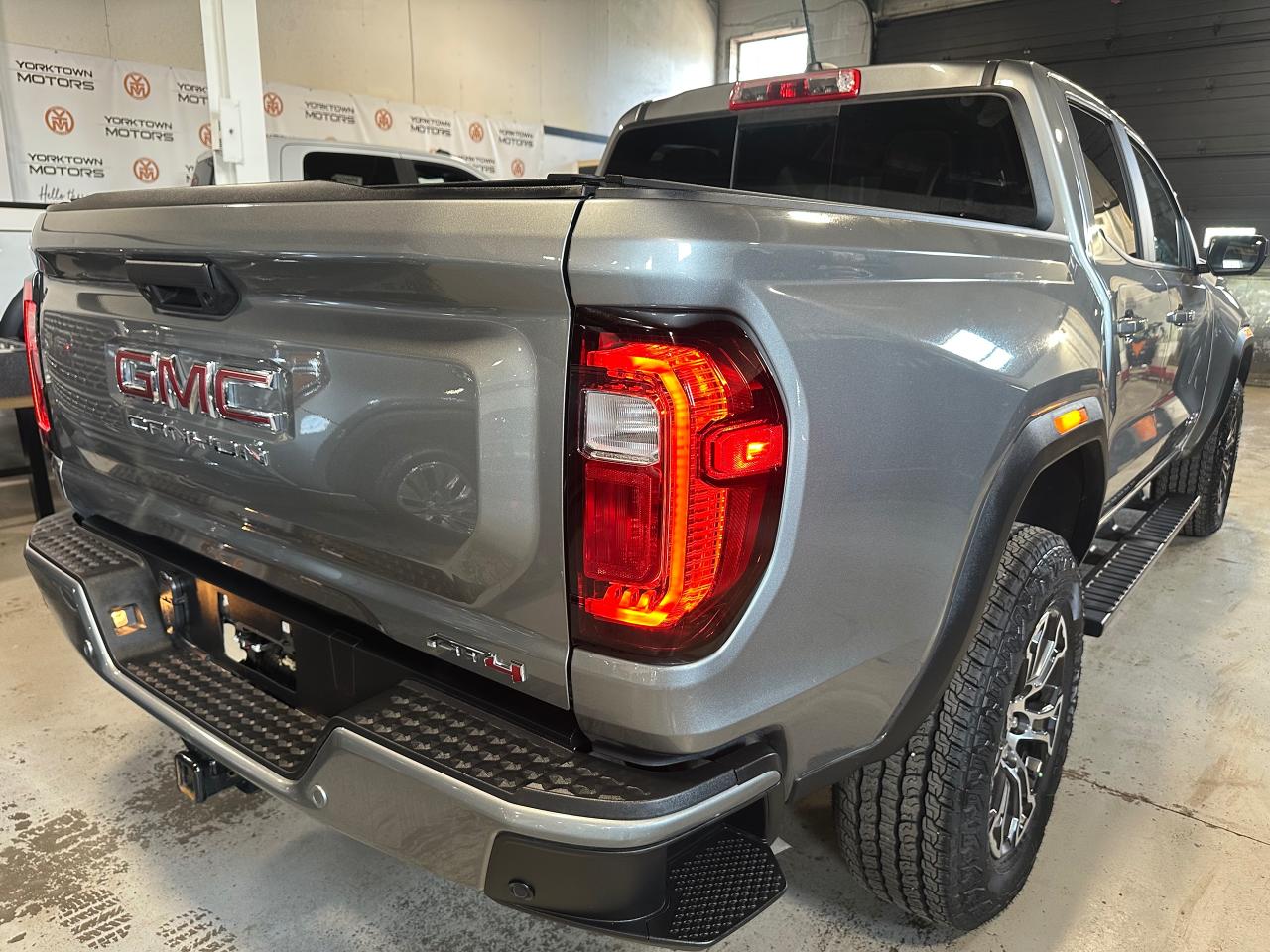 2024 GMC Canyon AT4 | 4CYL | AUTOMATIC - Photo #22