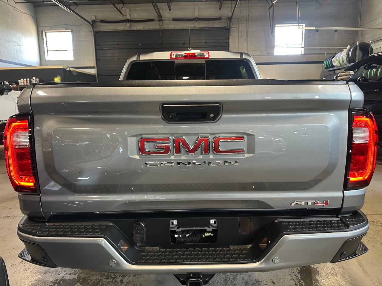 2024 GMC Canyon AT4 | 4CYL | AUTOMATIC - Photo #23