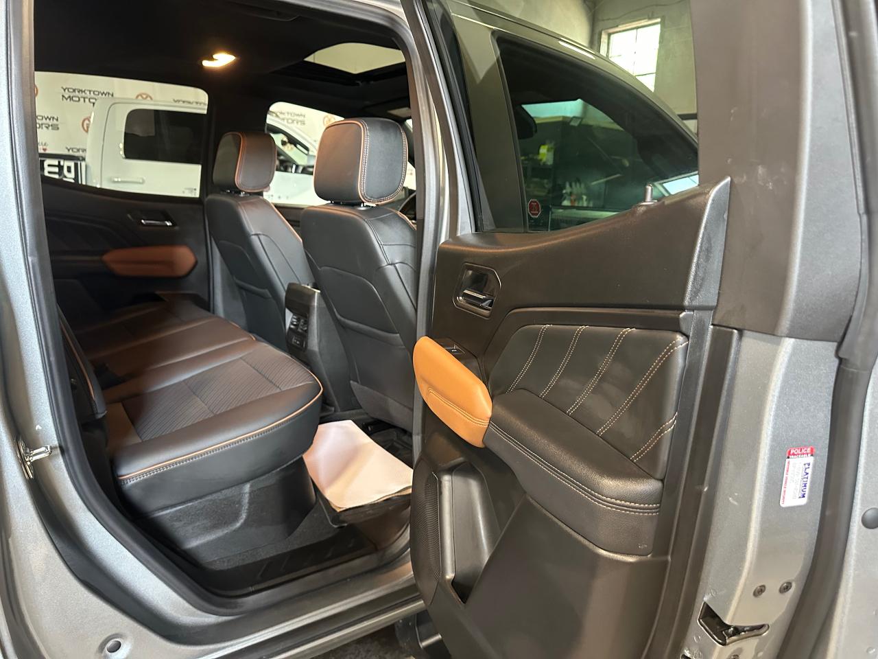2024 GMC Canyon AT4 | 4CYL | AUTOMATIC - Photo #19