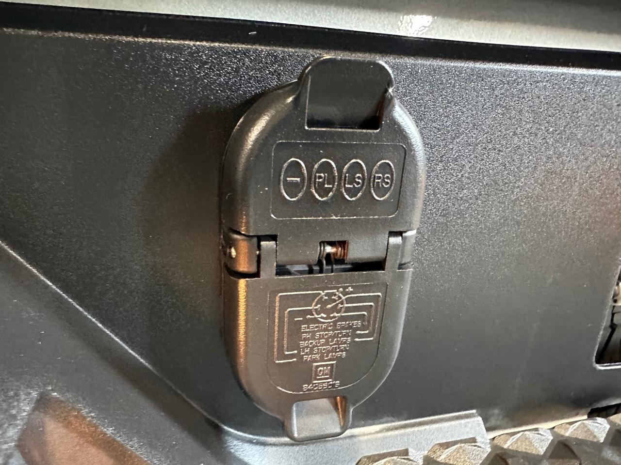 2024 GMC Canyon AT4 | 4CYL | AUTOMATIC - Photo #28