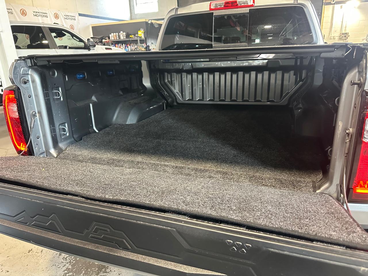 2024 GMC Canyon AT4 | 4CYL | AUTOMATIC - Photo #25