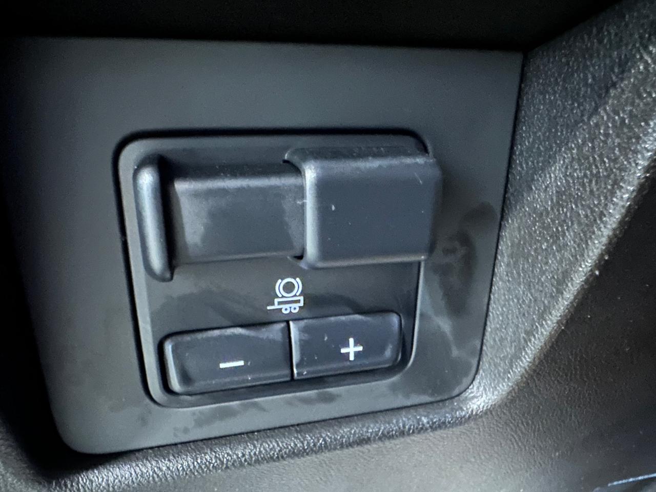 2024 GMC Canyon AT4 | 4CYL | AUTOMATIC - Photo #41