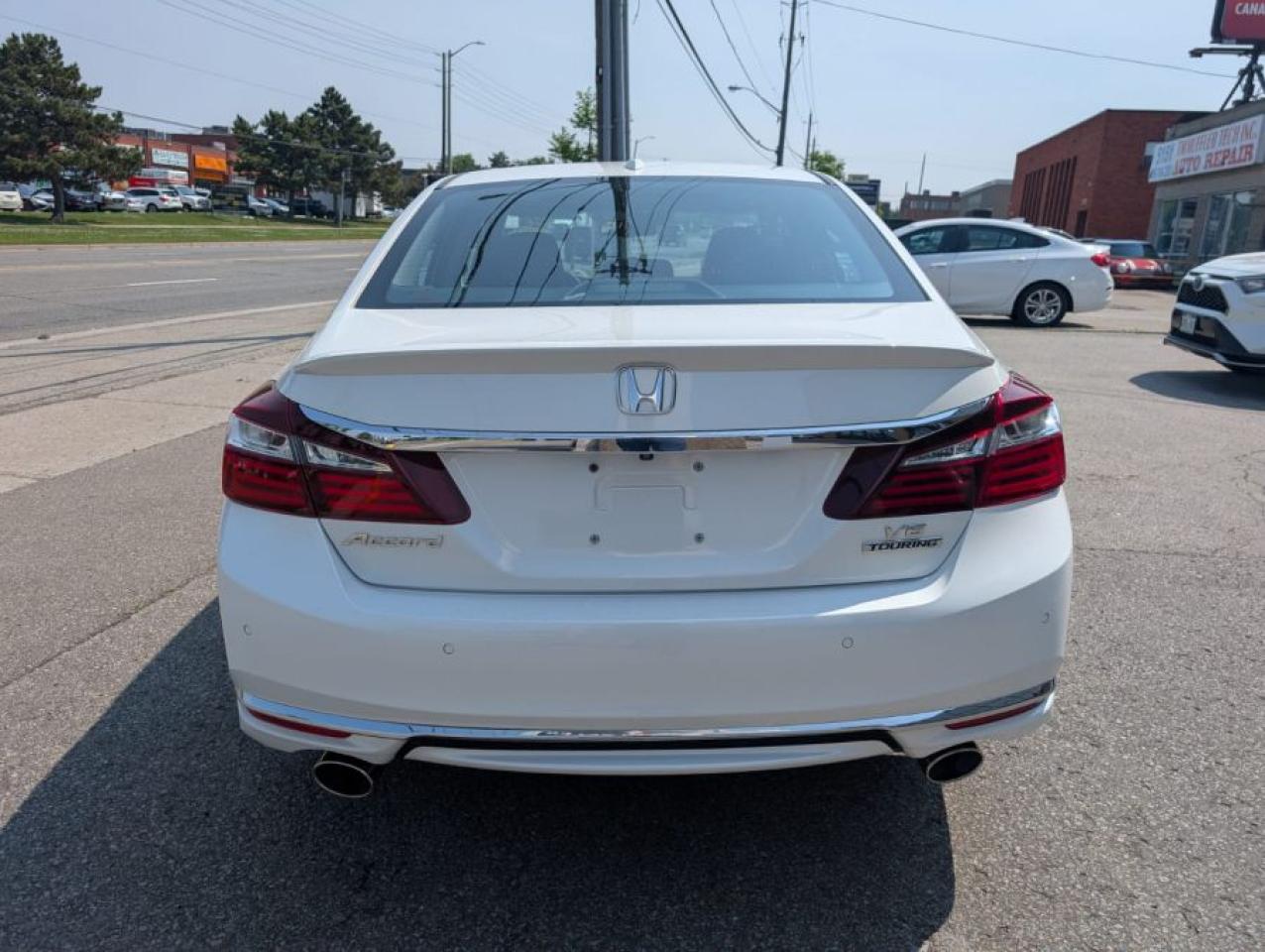 2017 Honda Accord Touring - Photo #4