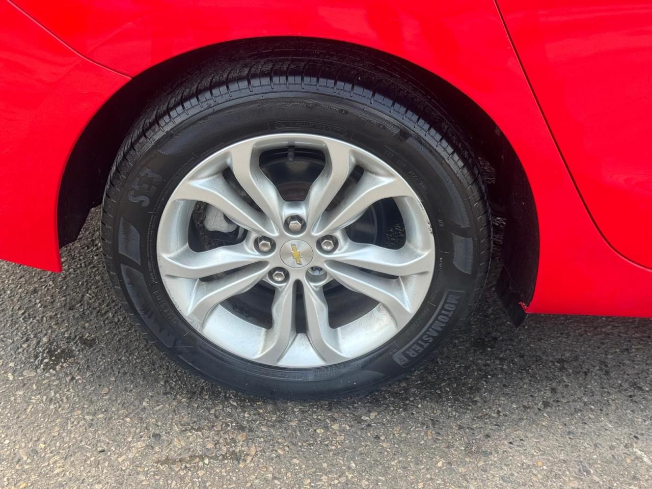 2019 Chevrolet Cruze LT, ONLY 111KMS, WELL SERVICED, CERTIFIED - Photo #15