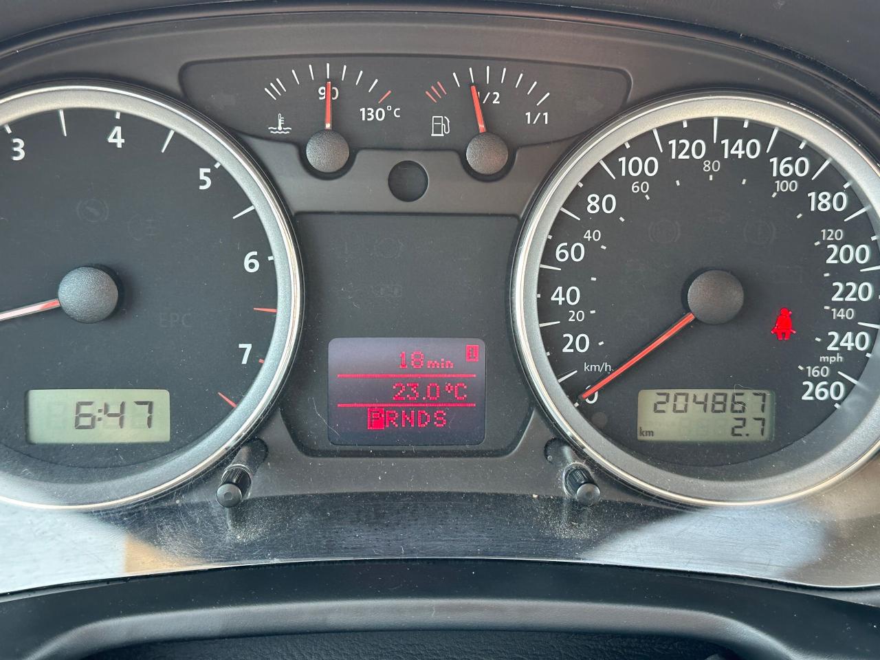 1749961195