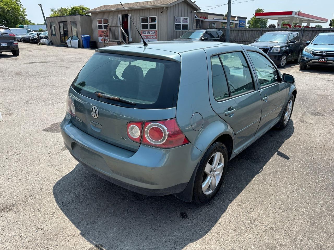 2010 Volkswagen City Golf CITY GOLF, VERY CLEAN, CERTIFED - Photo #5