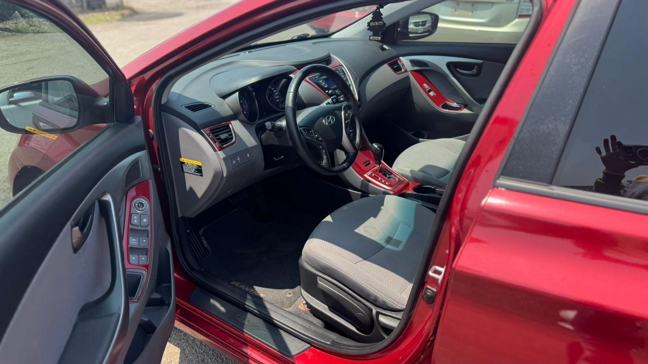 2013 Hyundai Elantra GLS, WELL SERVICED, SUNROOF, CERTIFIED, ONLY 175KM - Photo #9