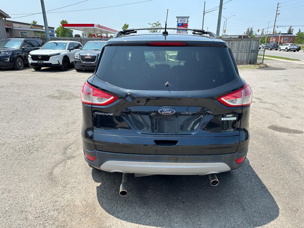 2013 Ford Escape AS IS, SE, RUNS DRIVES, NEEDS WORK - Photo #4