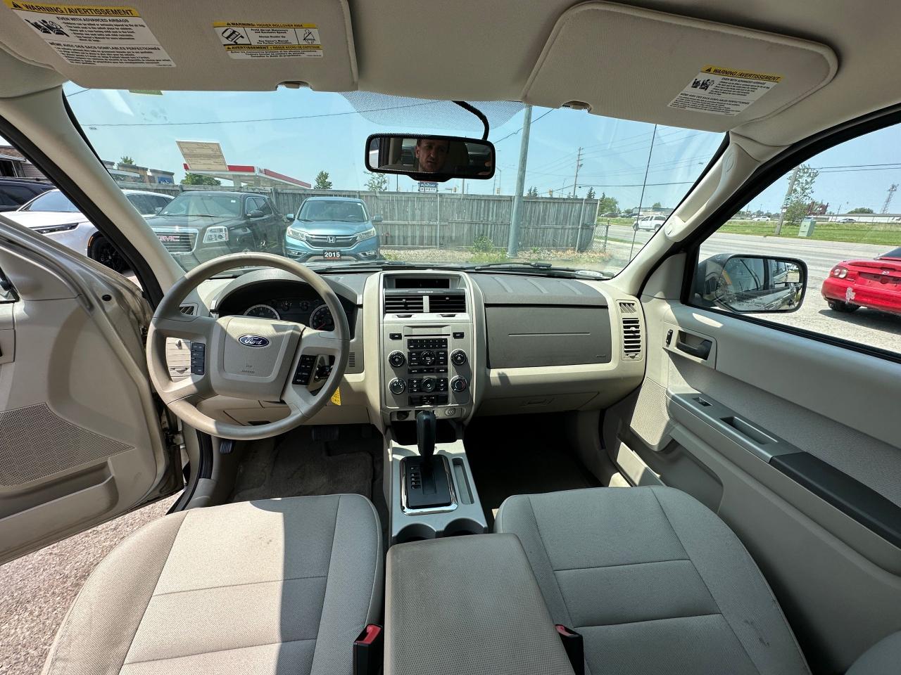 2010 Ford Escape XLT, AUTO, 4 CYL, ONLY 78,000KMS, CERTIFIED - Photo #17
