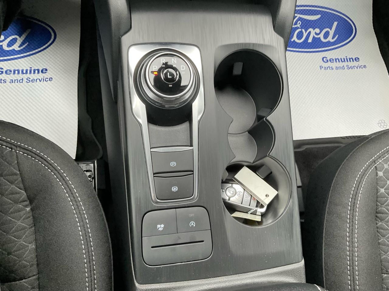 2025 Ford Escape Active Photo5