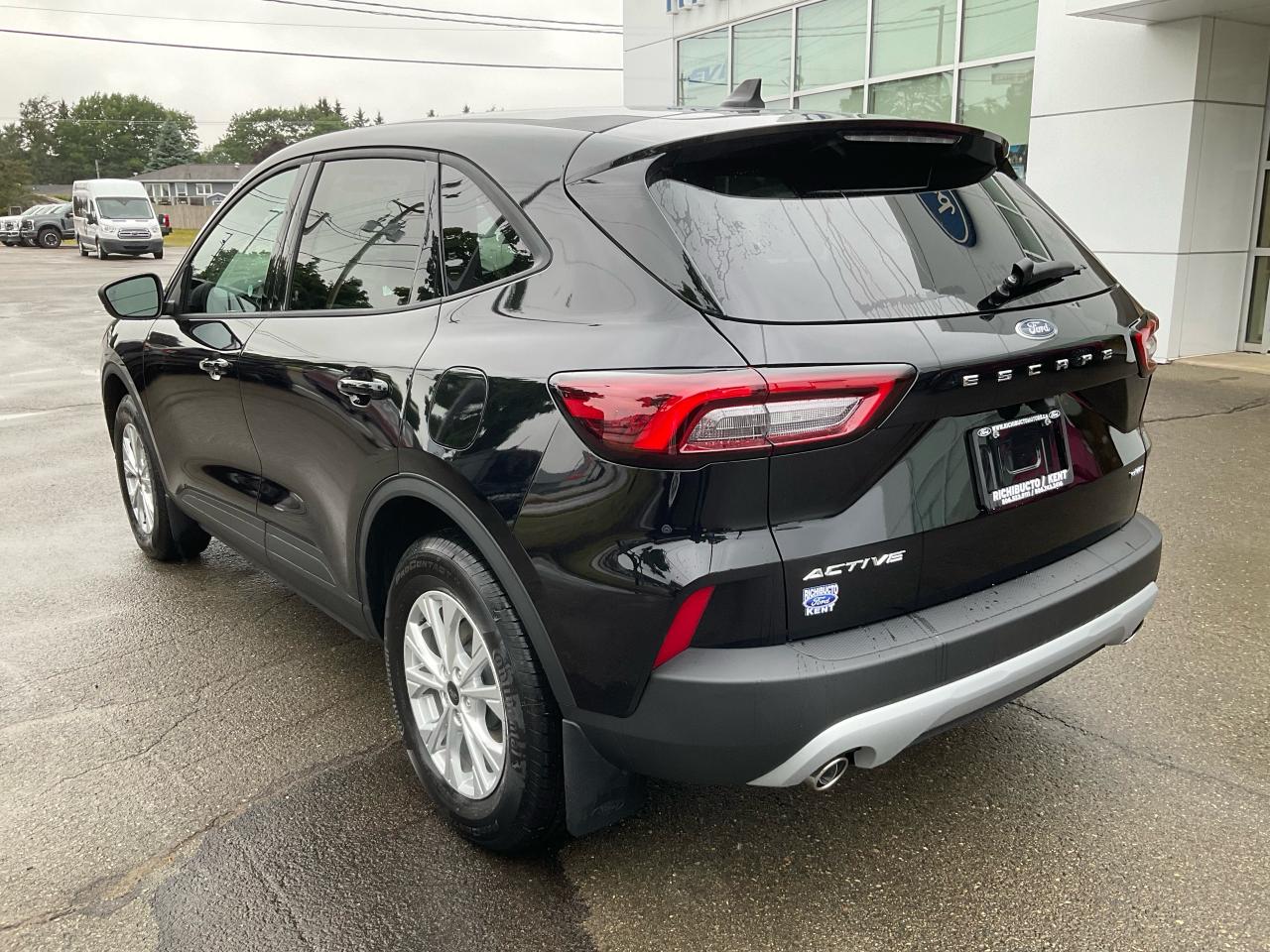 2025 Ford Escape Active Photo5
