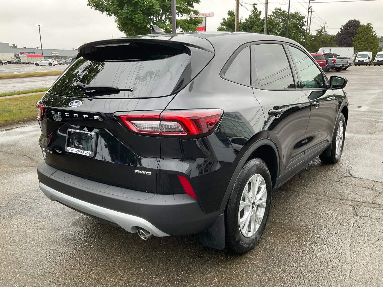 2025 Ford Escape Active Photo5