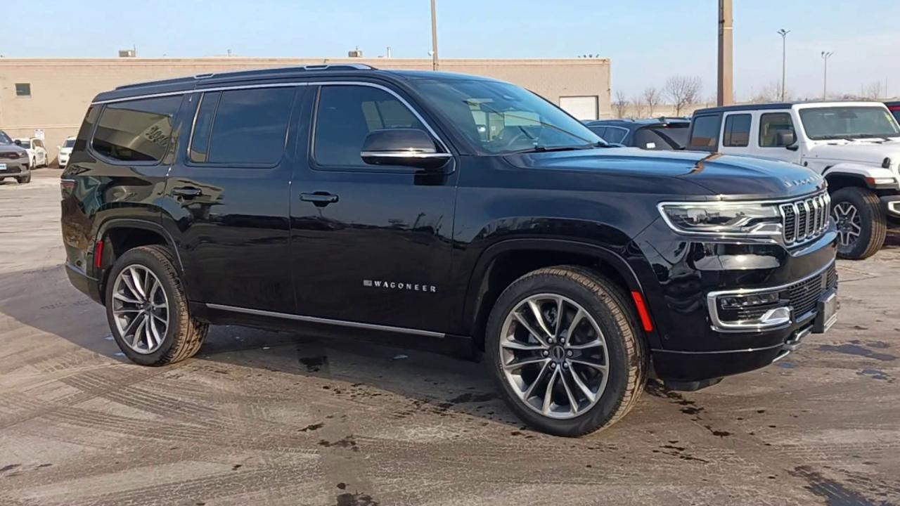 2025 Jeep Wagoneer Series III 4x4 Photo