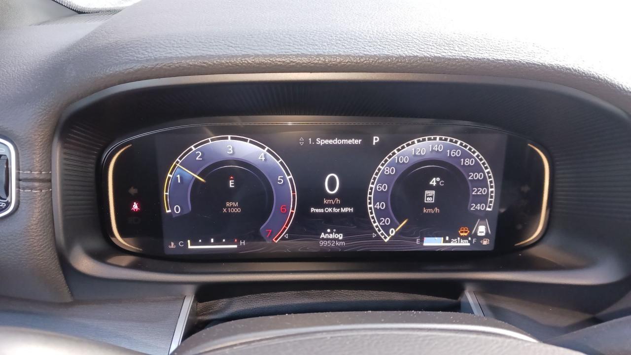 2025 Jeep Wagoneer Series III 4x4 Photo