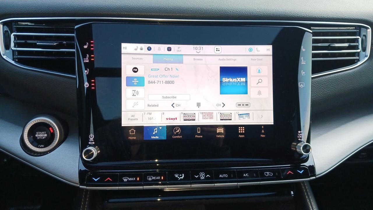 2025 Jeep Wagoneer Series III 4x4 Photo