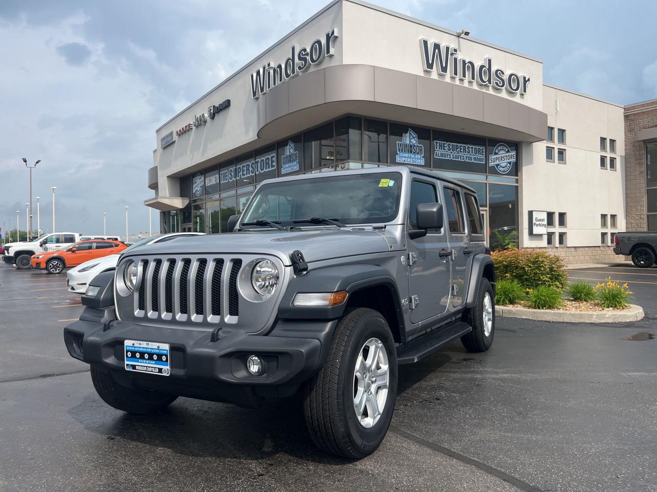 Used 2018 Jeep Wrangler HARDTOP / HTD SEATS & WHEEL / RMT START / V6 for sale in Windsor, ON