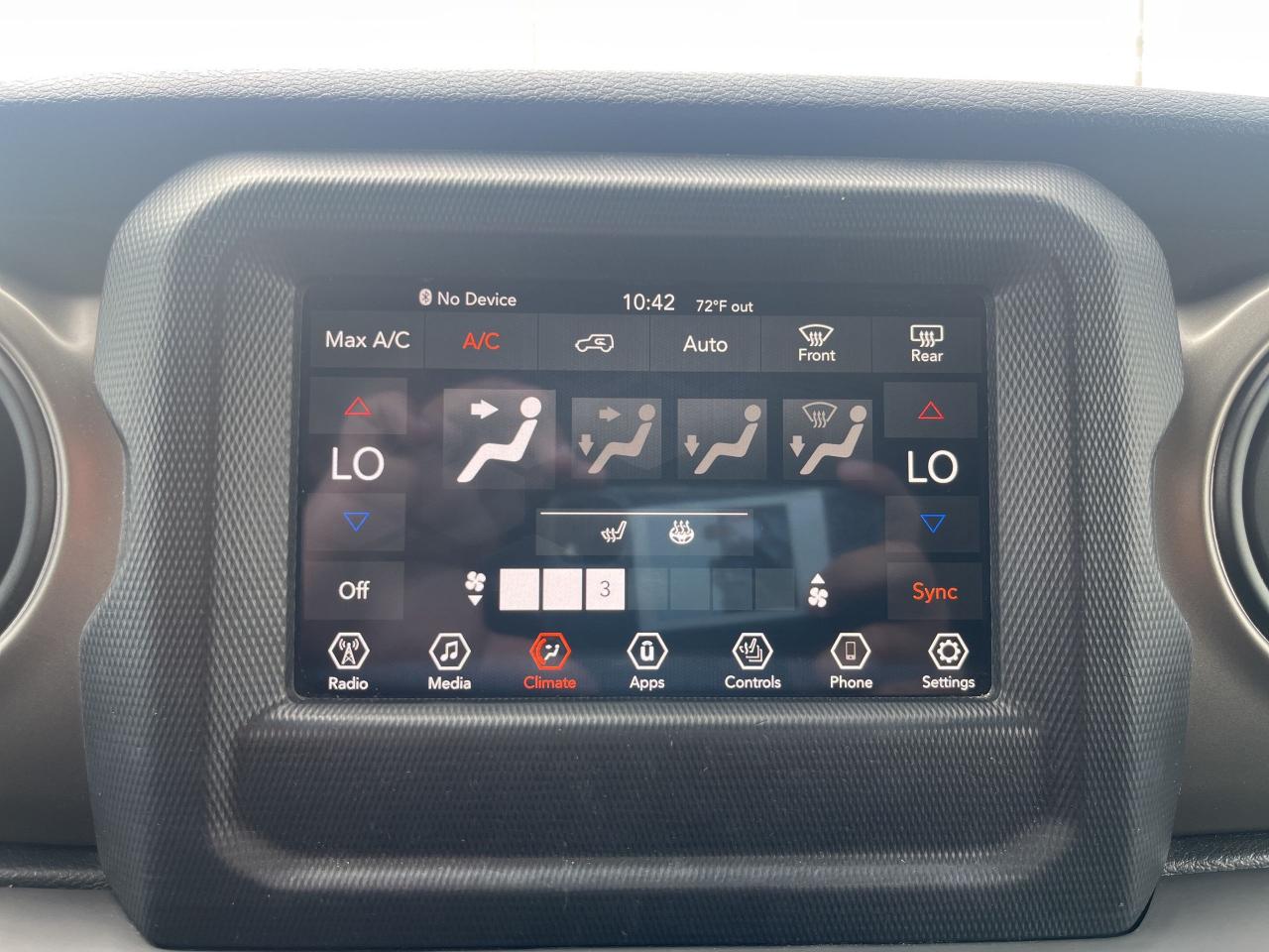 12646218