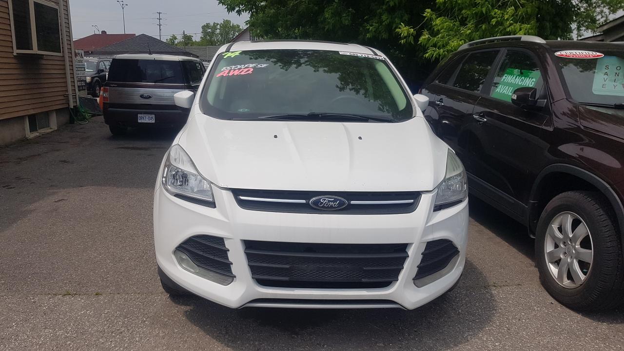 2014 Ford Escape SE - Photo #2