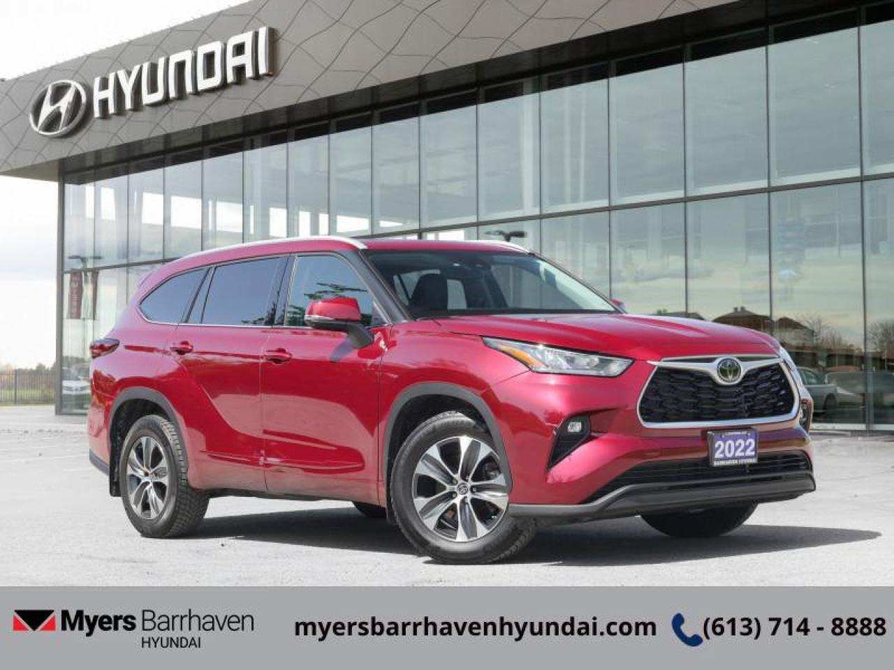 Used 2022 Toyota Highlander XLE  - Sunroof -  Power Liftgate for sale in Nepean, ON