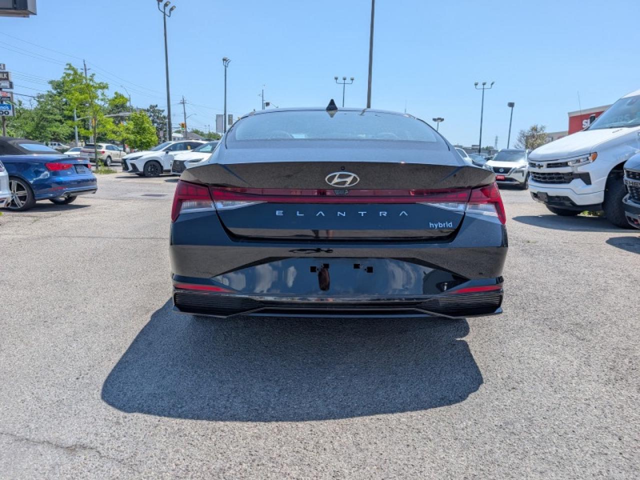 2022 Hyundai Elantra Hybrid Ultimate DCT  **SUNROOF - HTD SW** Photo3