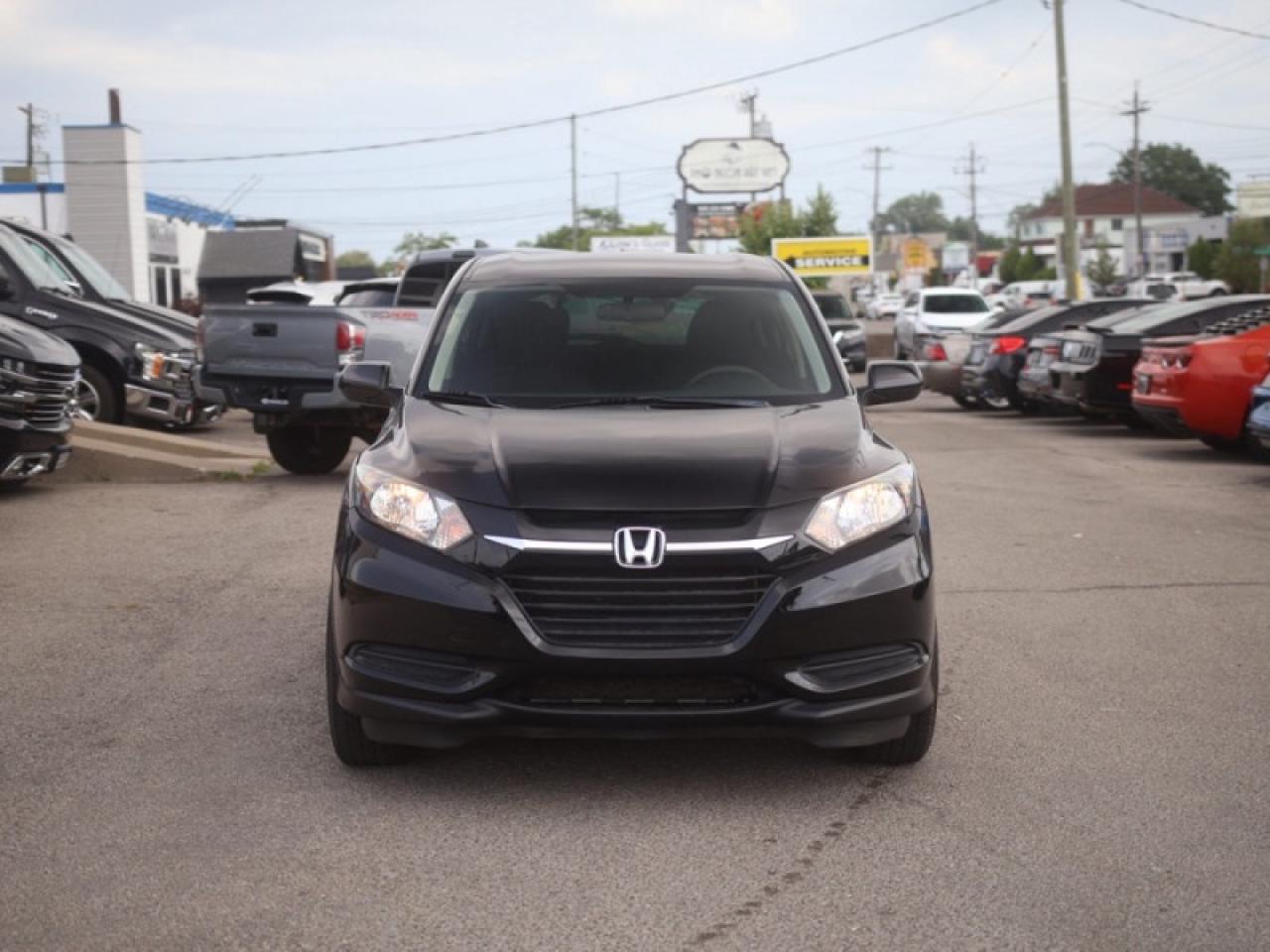 2016 Honda HR-V LX  **LOW KMS - AWD** Photo