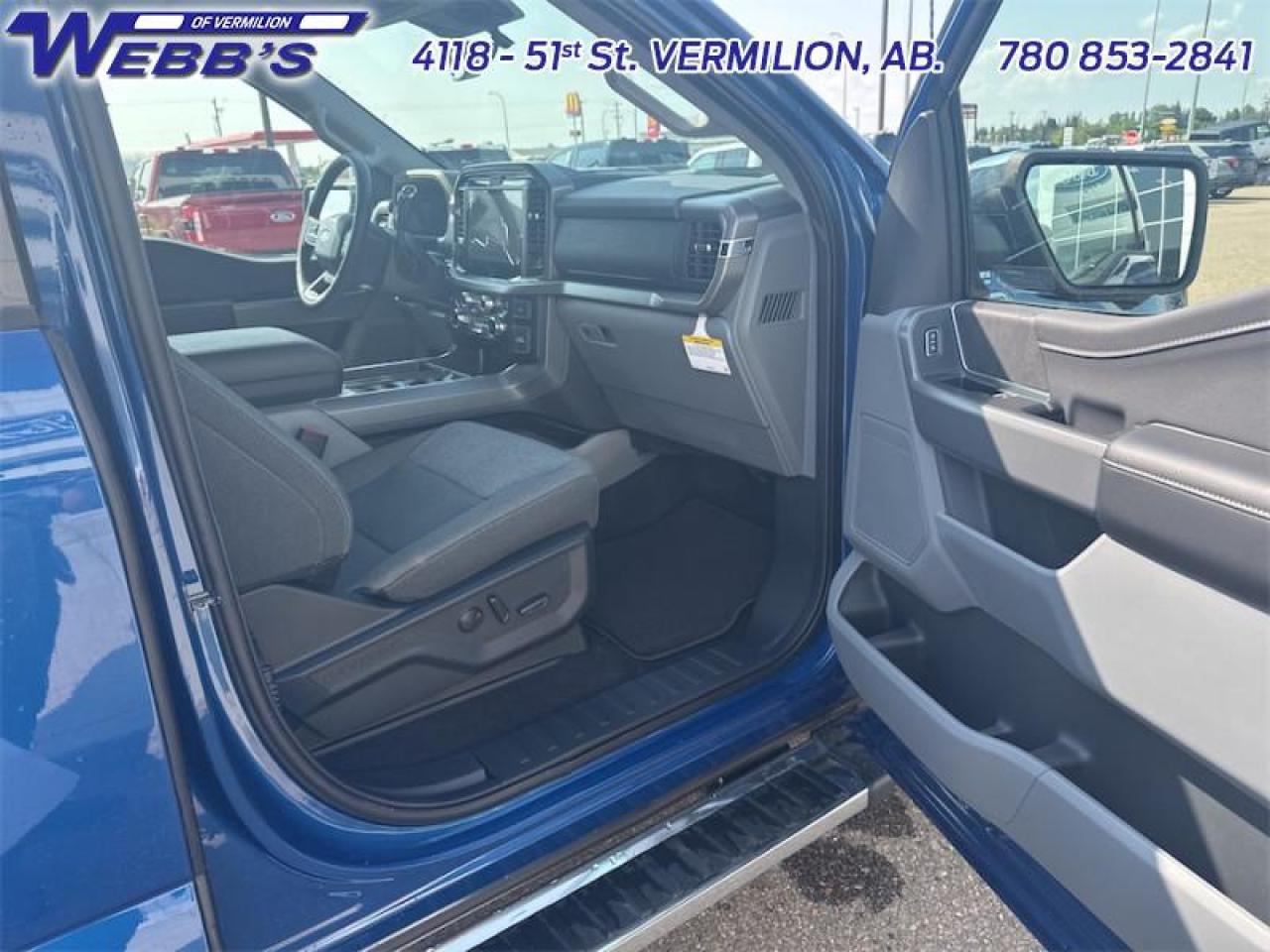 2025 Ford F-150 XLT Photo5