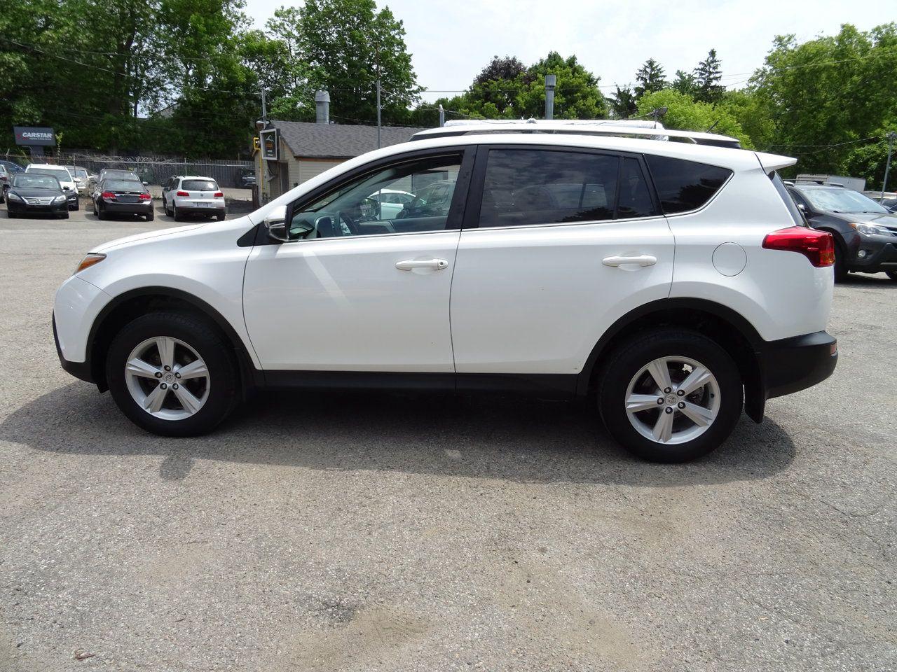 2014 Toyota RAV4 LE - Photo #1