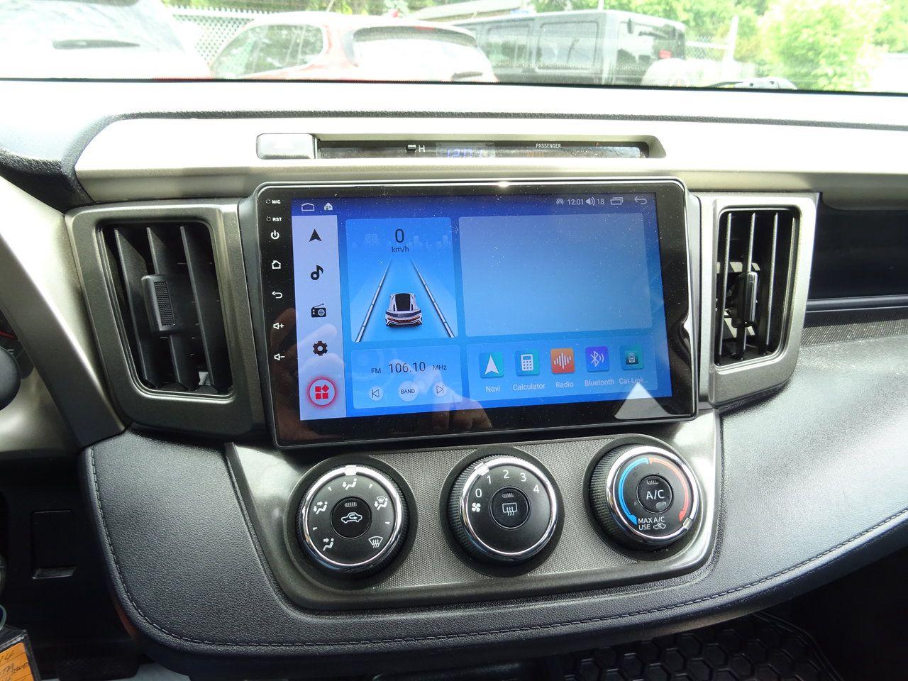 2014 Toyota RAV4 LE - Photo #17