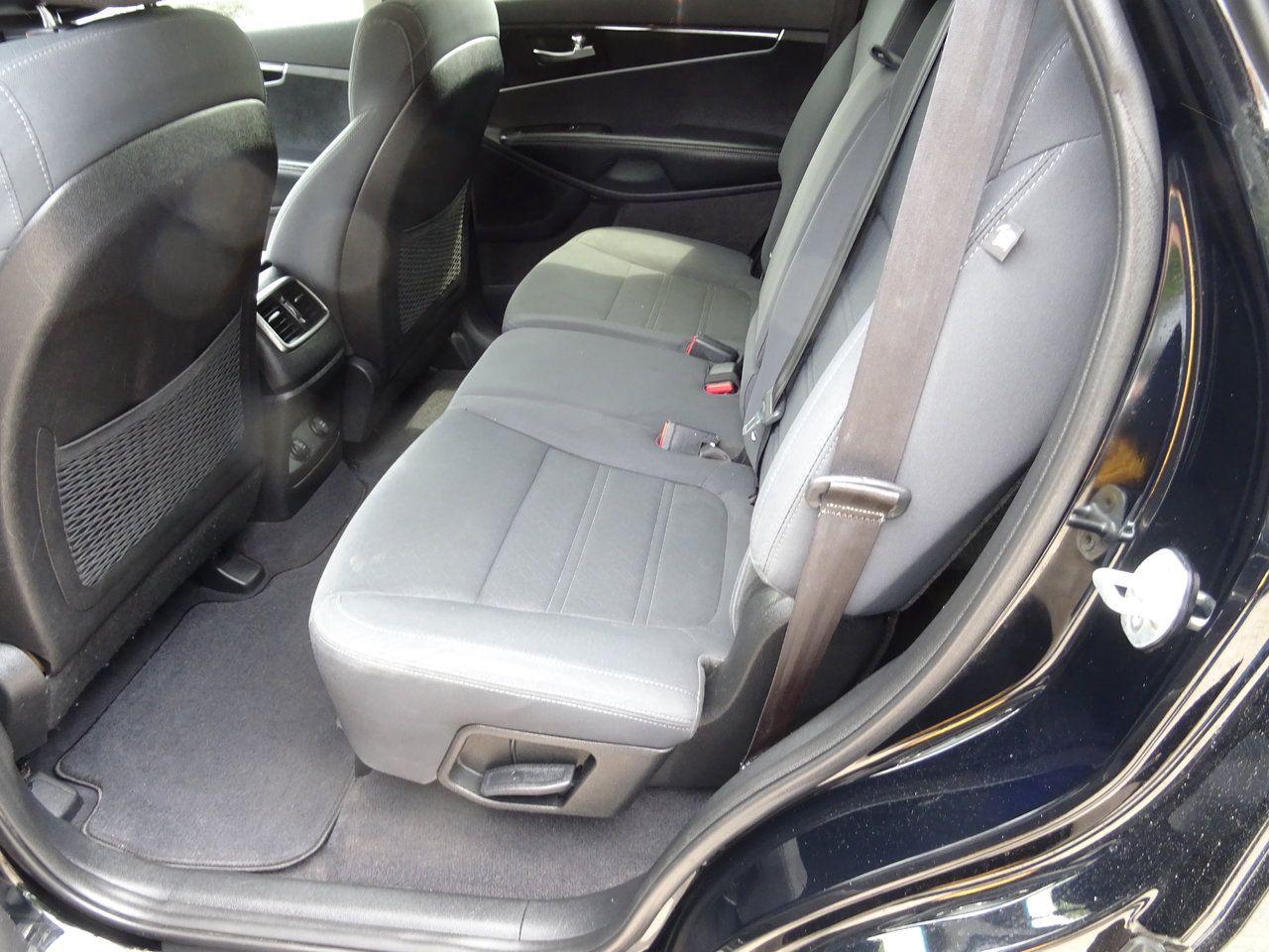 2016 Kia Sorento 2.4L LX - Photo #10