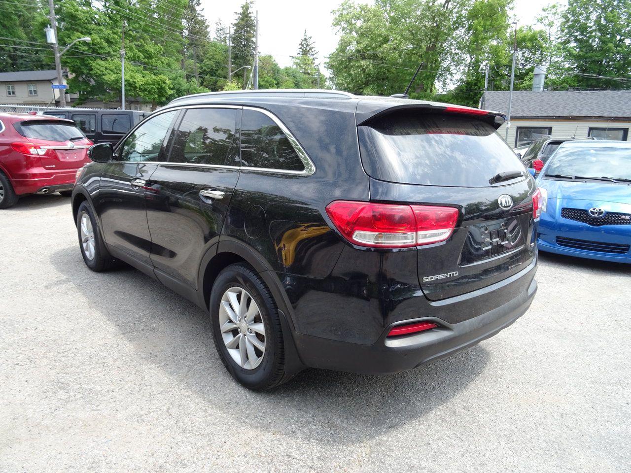 2016 Kia Sorento 2.4L LX - Photo #8