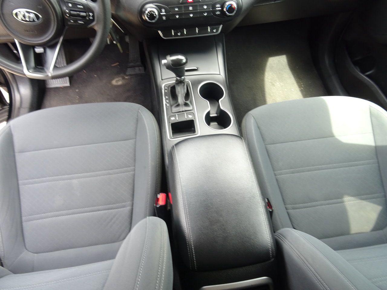 2016 Kia Sorento 2.4L LX - Photo #11