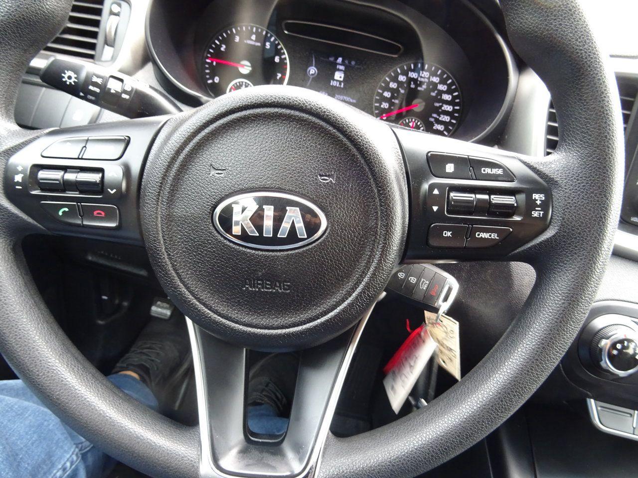 2016 Kia Sorento 2.4L LX - Photo #14
